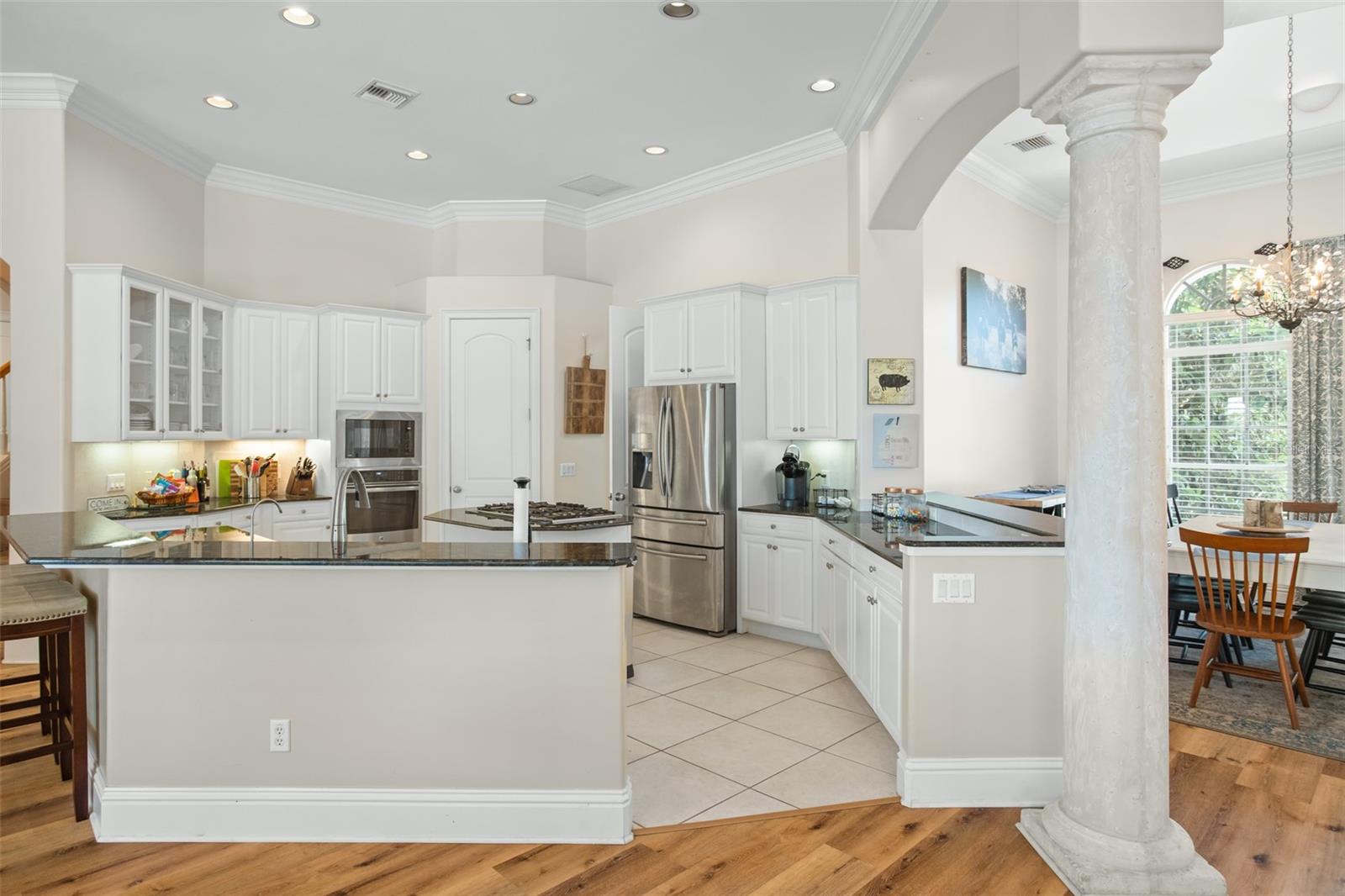 ISLES LAKE HANCOCK - Residential