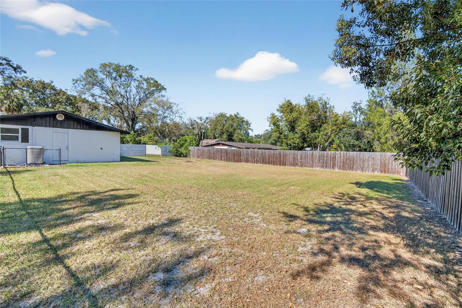 ACREAGE - Residential