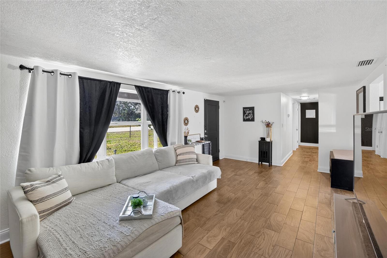 ACREAGE - Residential