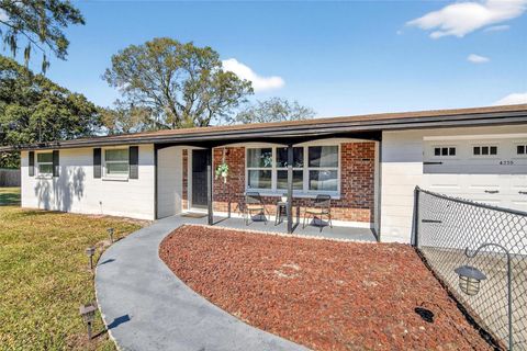 Photo of 4255 Sabal Palm Drive, Mulberry, FL 33860 (MLS # TB8450173)