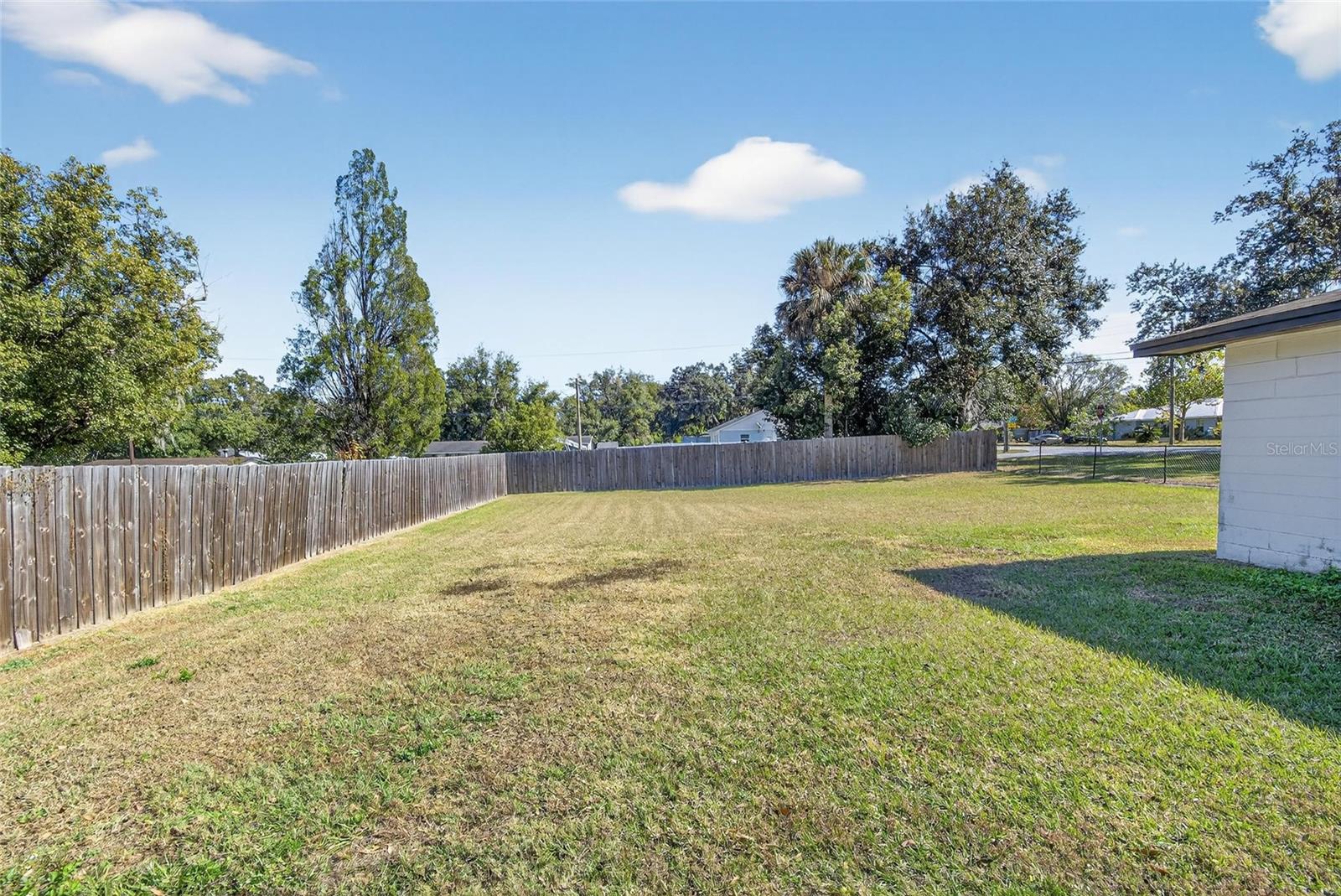 ACREAGE - Residential