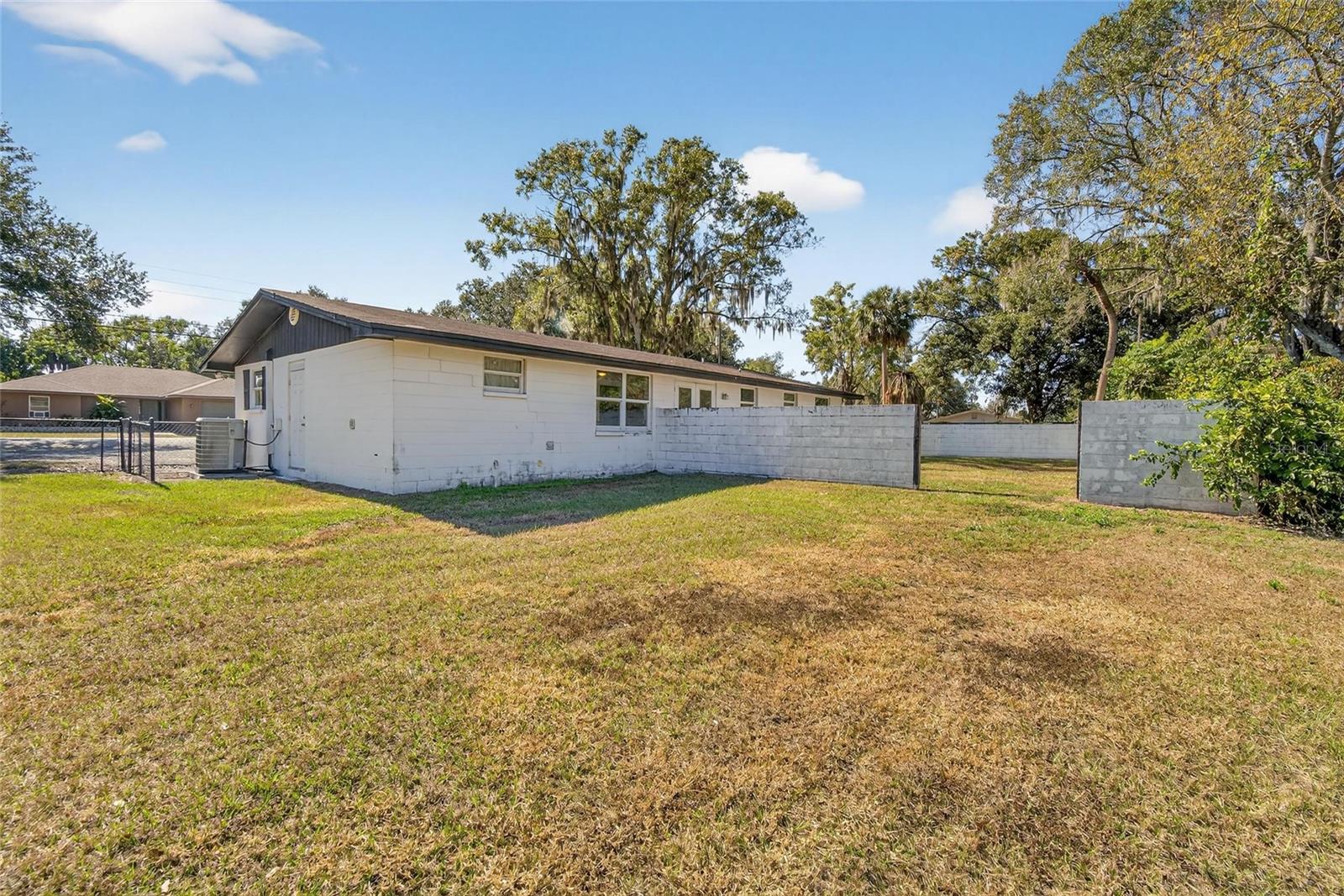 ACREAGE - Residential