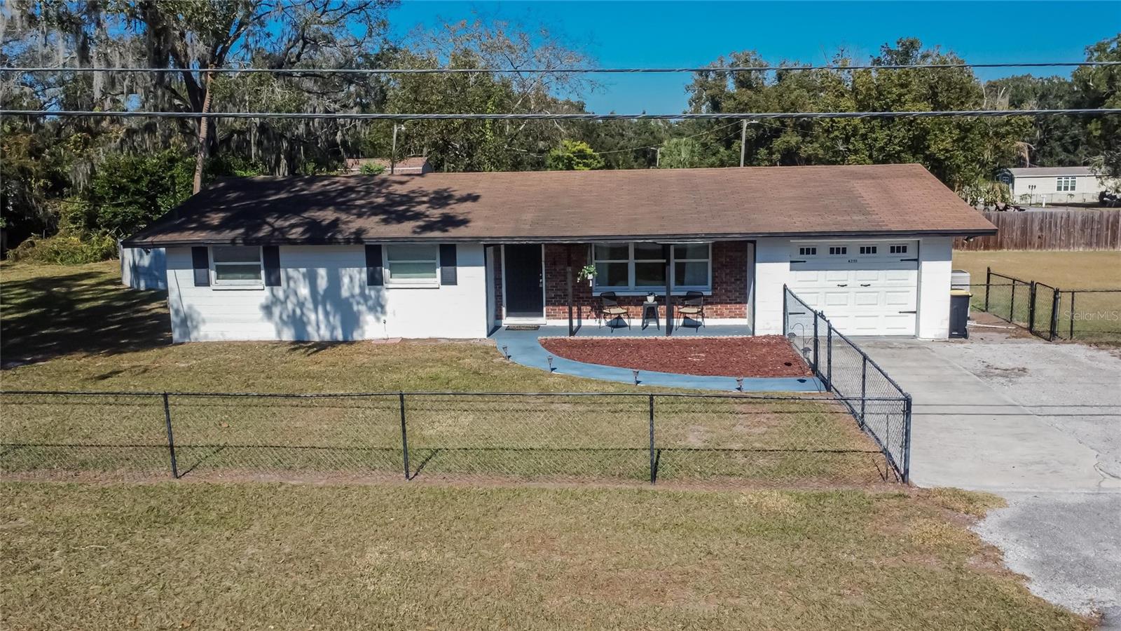 ACREAGE - Residential