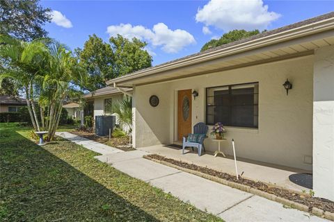 A home in WINTER HAVEN