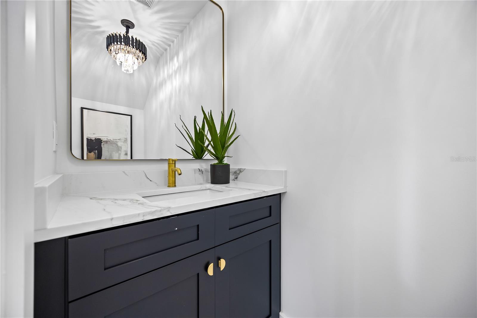 BON AIR - Residential