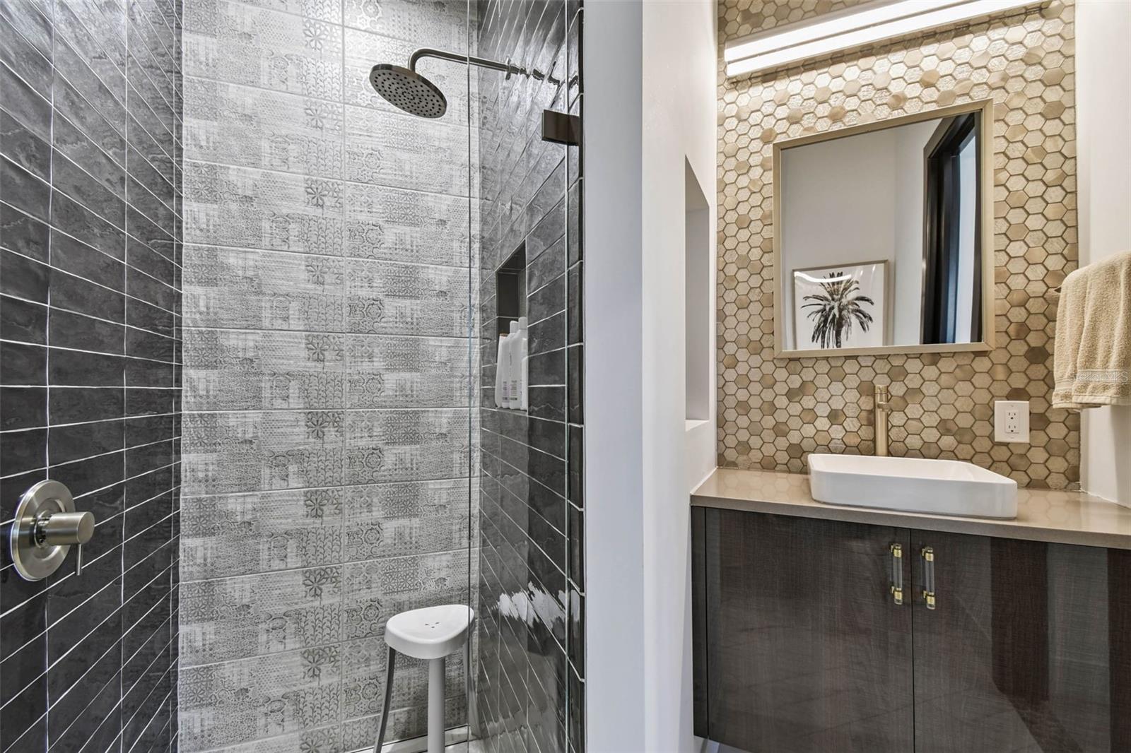 TIERRA VERDE UNIT 1 1ST REP - Residential