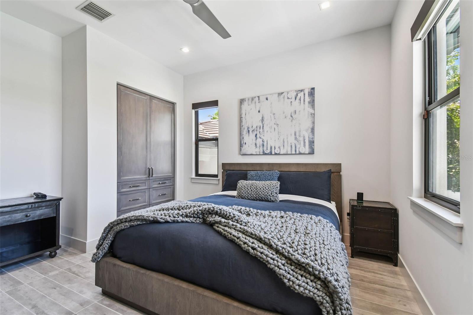 TIERRA VERDE UNIT 1 1ST REP - Residential