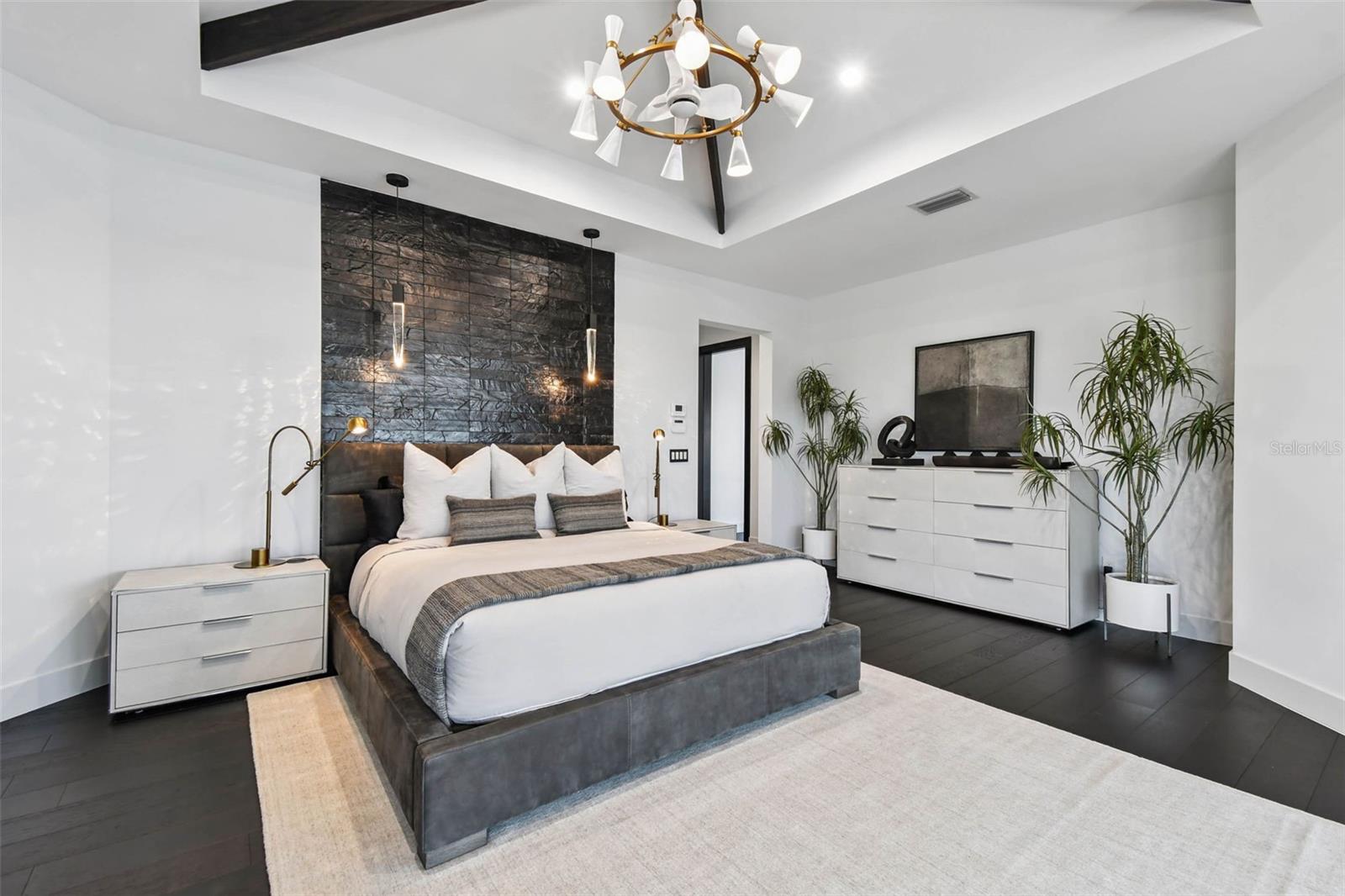 TIERRA VERDE UNIT 1 1ST REP - Residential