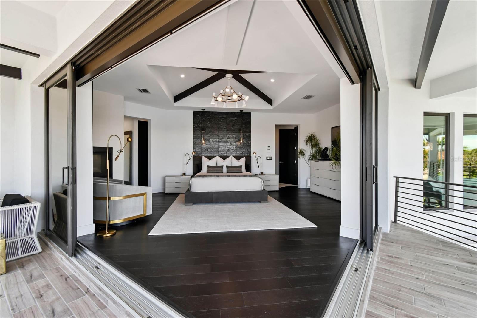 TIERRA VERDE UNIT 1 1ST REP - Residential