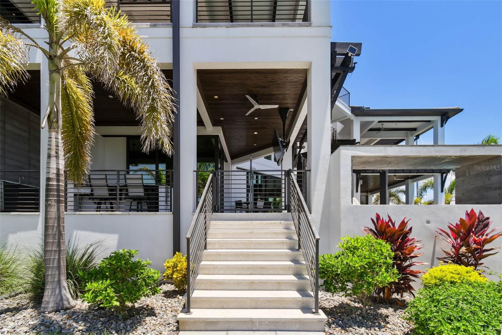 TIERRA VERDE UNIT 1 1ST REP - Residential