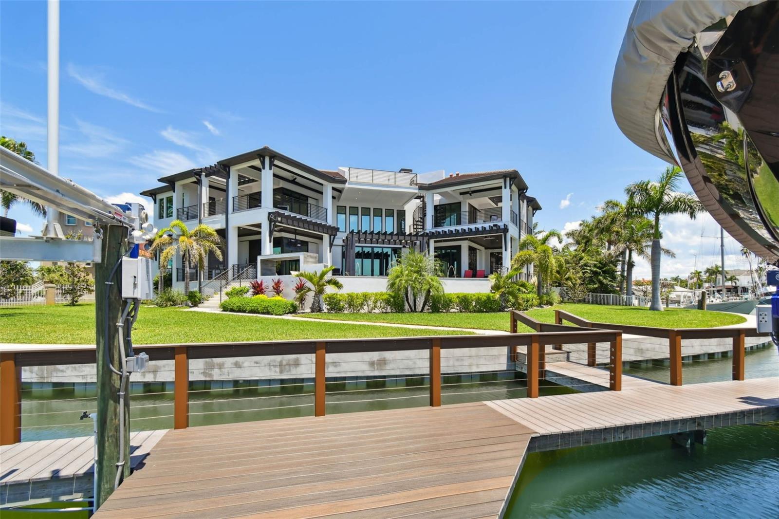 TIERRA VERDE UNIT 1 1ST REP - Residential