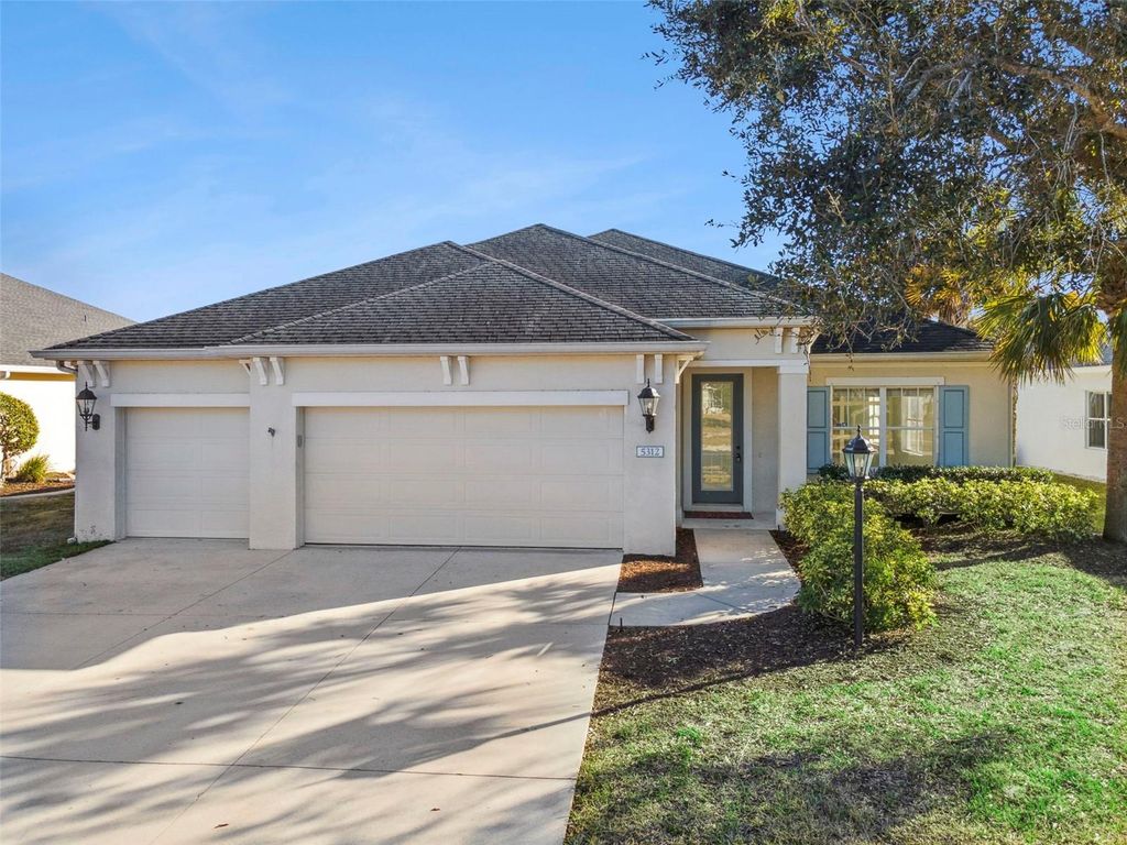 Photo of 5312 Tide Point Way, Bradenton, FL 34208 (MLS # S5143242)