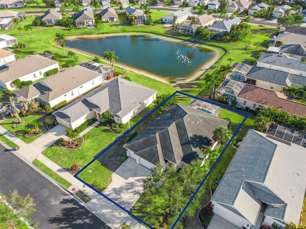 Photo of 5312 Tide Point Way, Bradenton, FL 34208 (MLS # S5143242)