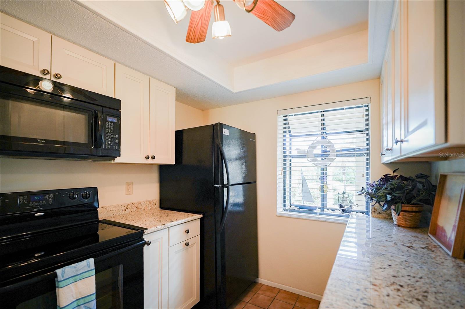330 MISSION TRAIL N K