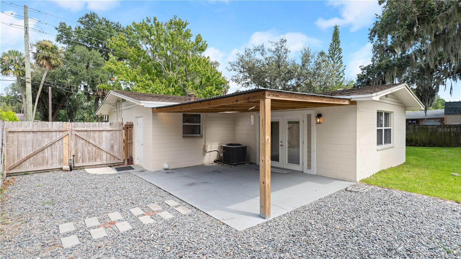 ORMOND HEIGHTS PARK - Residential