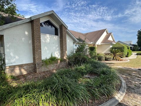 Photo of 9528 SE 70th Terrace, Ocala, FL 34472 (MLS # OM723825)