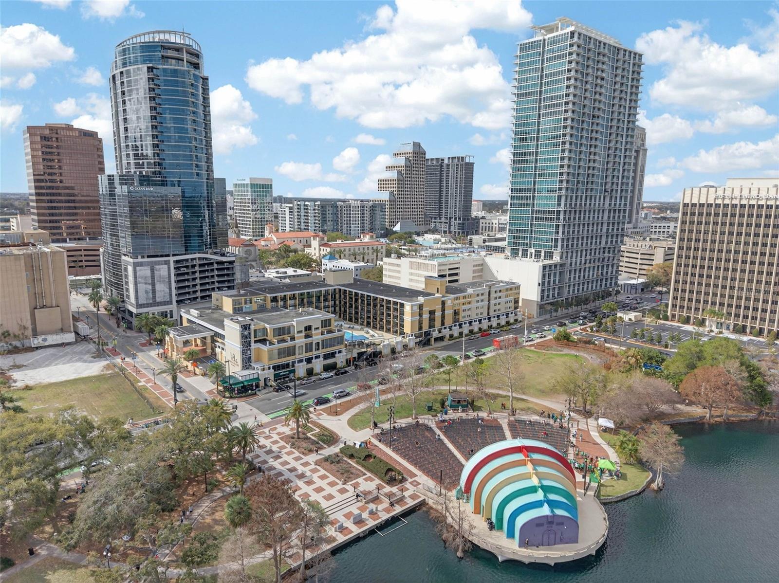 METROPOLITAN/LK EOLA - Residential