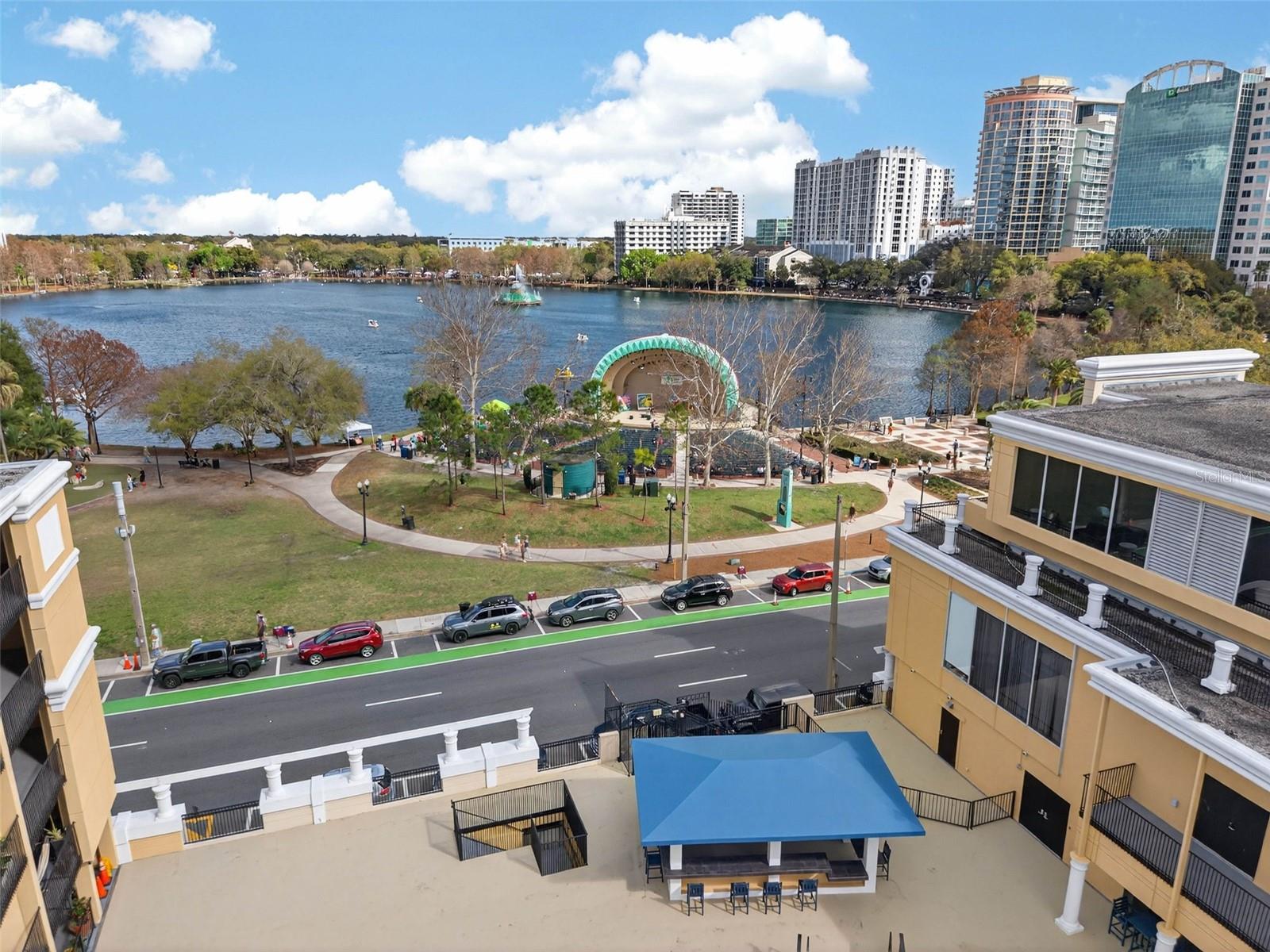 METROPOLITAN/LK EOLA - Residential