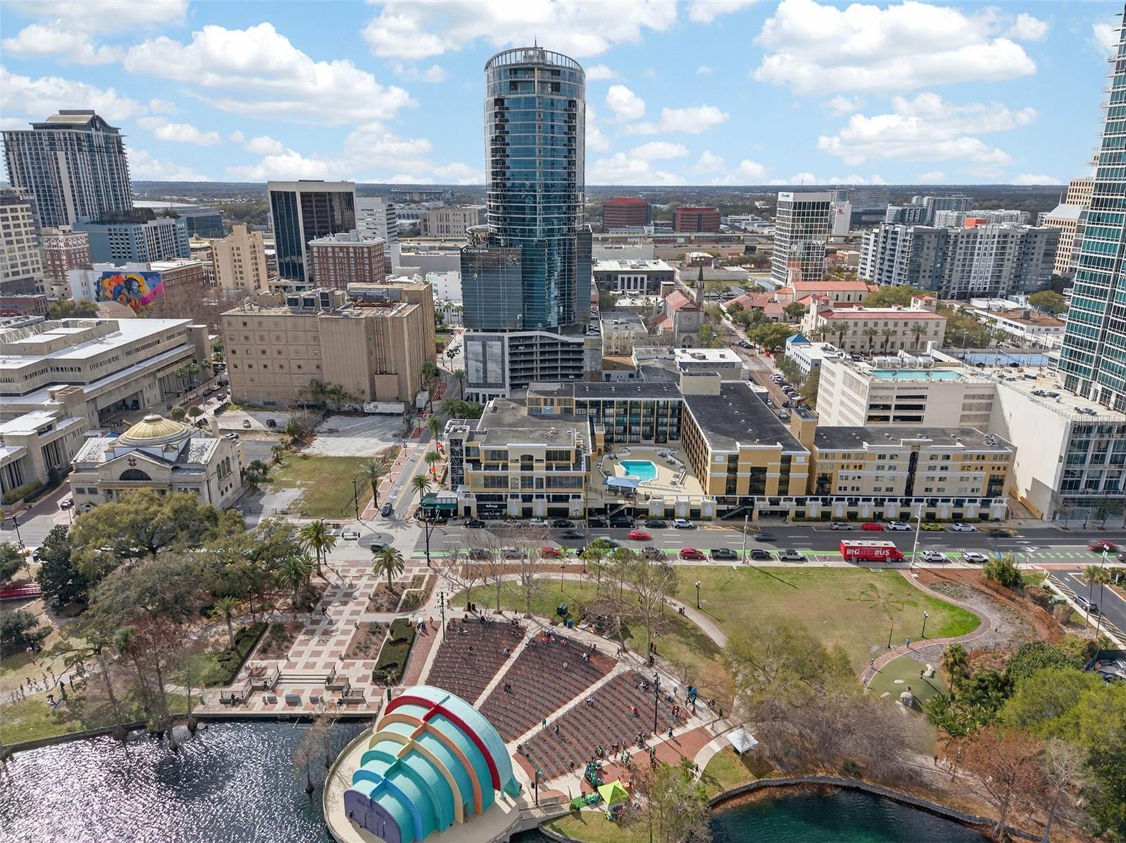 METROPOLITAN/LK EOLA - Residential