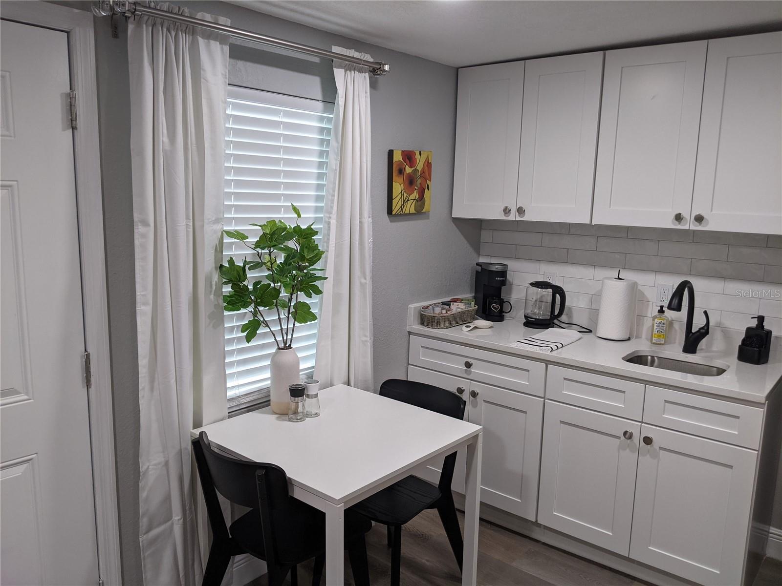 WEST PARK ESTATES UNIT 4 - Residential Lease