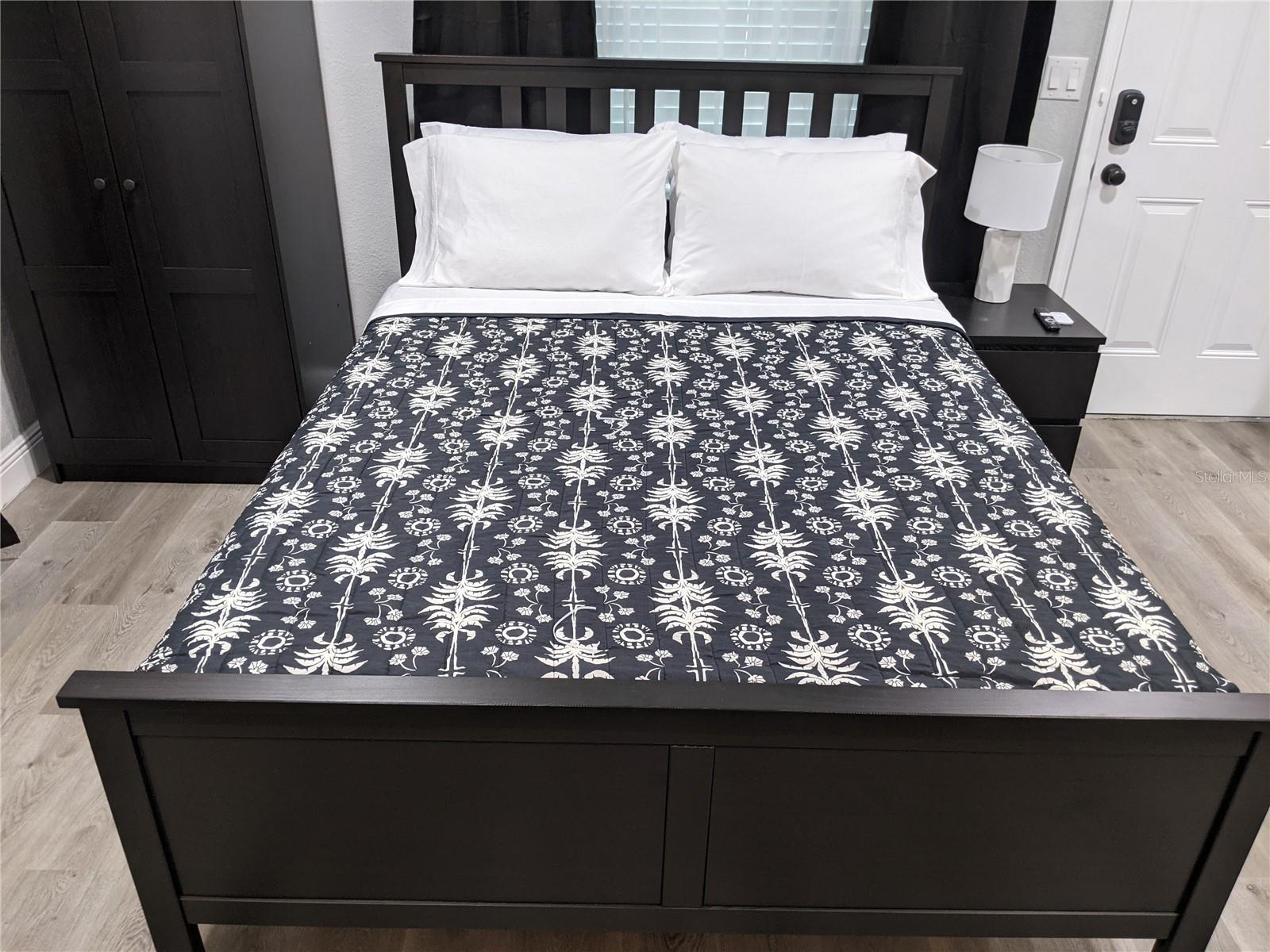 WEST PARK ESTATES UNIT 4 - Residential Lease