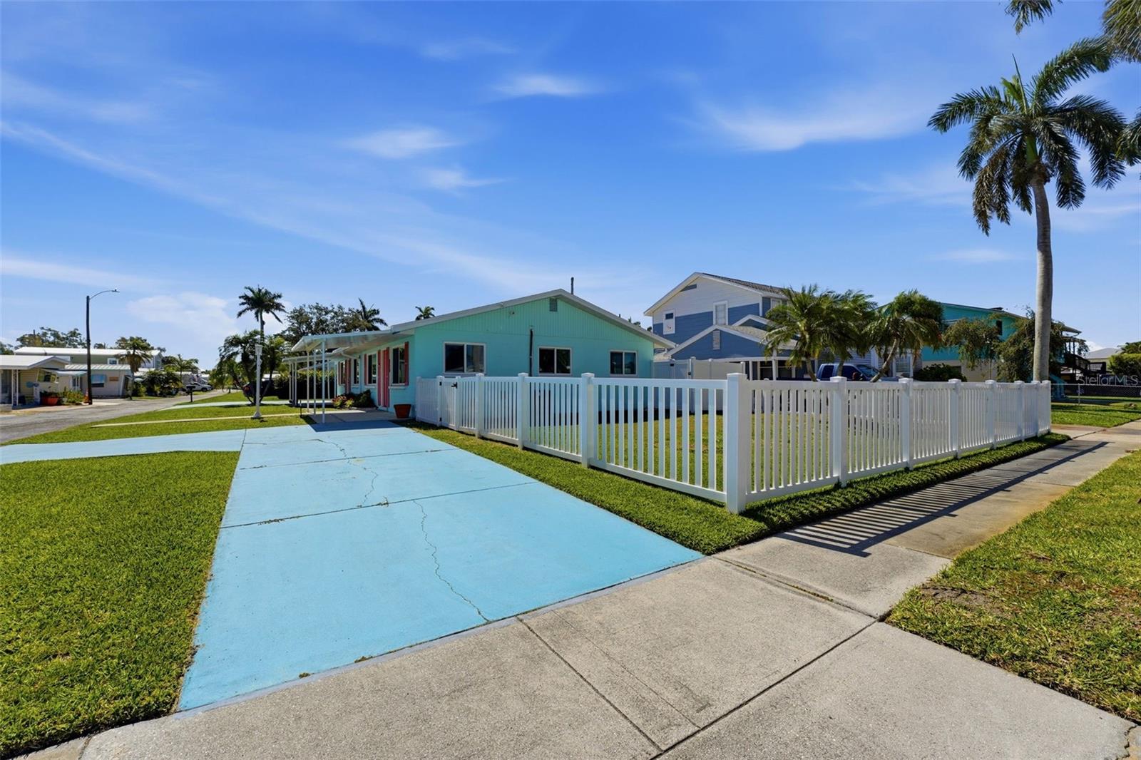 TWIN ISLES ESTATES - Residential Income