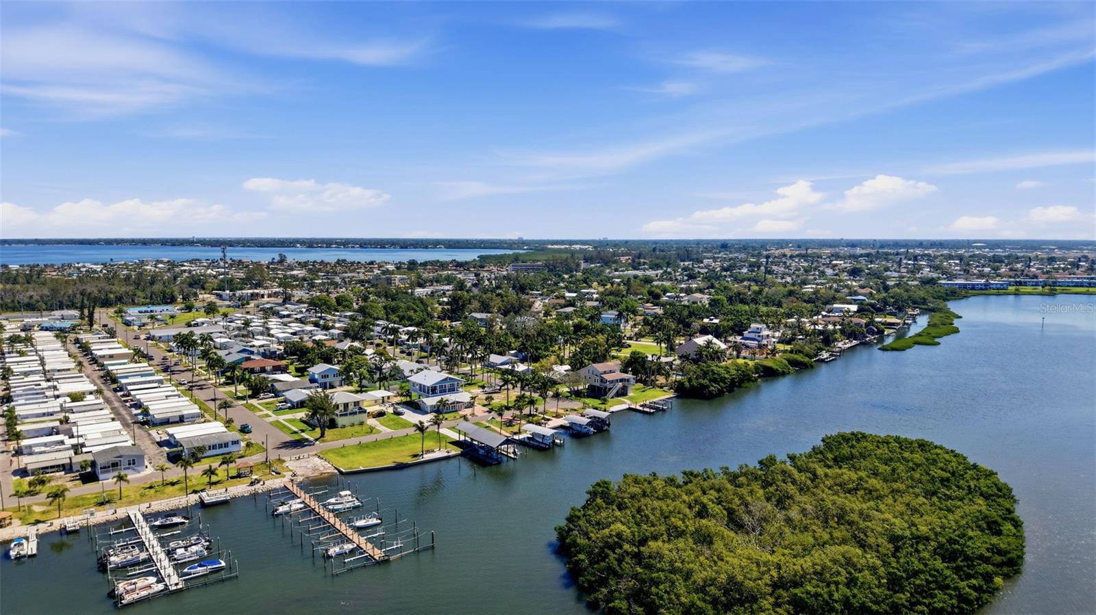 TWIN ISLES ESTATES - Residential Income