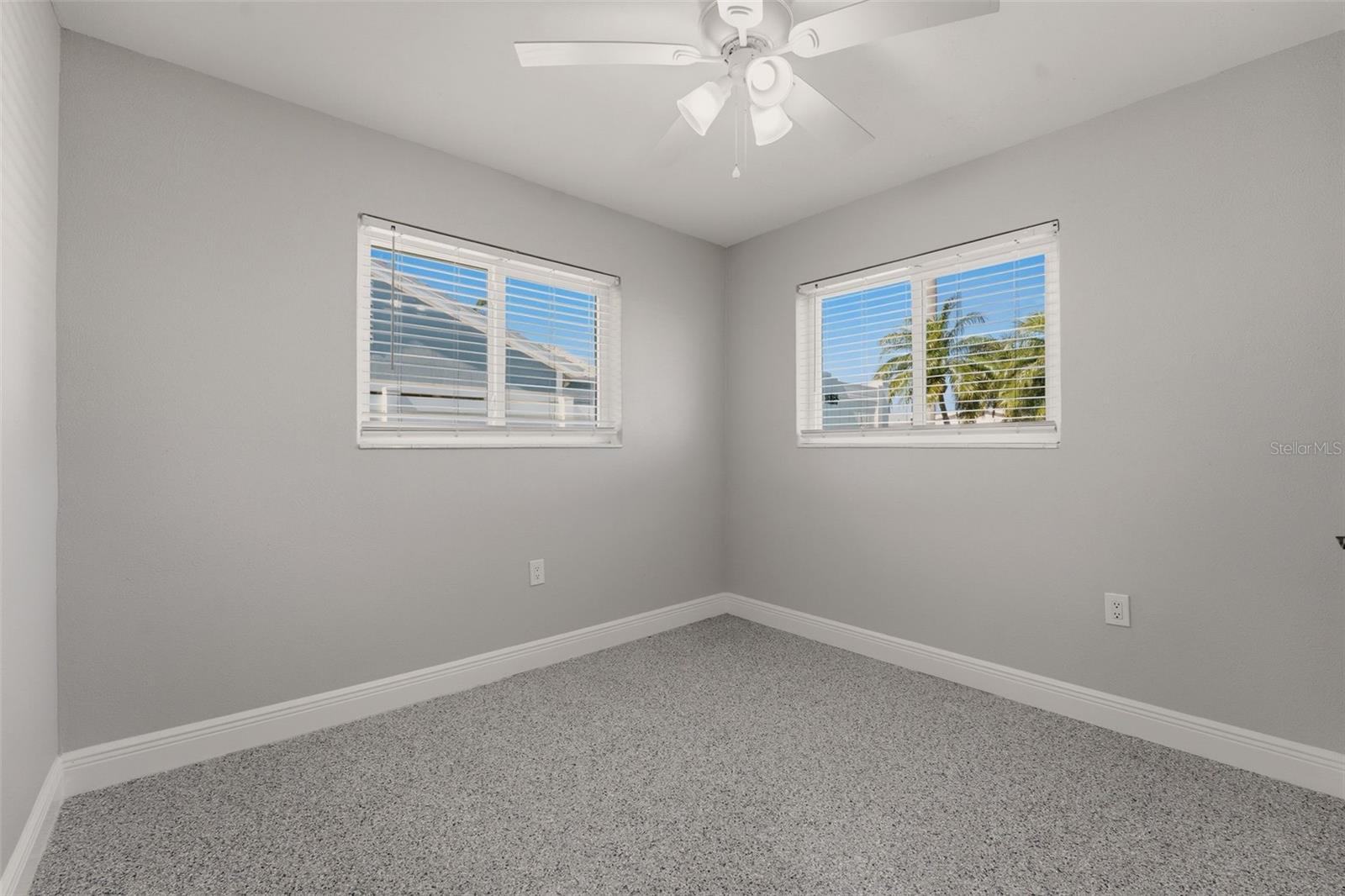 TWIN ISLES ESTATES - Residential Income
