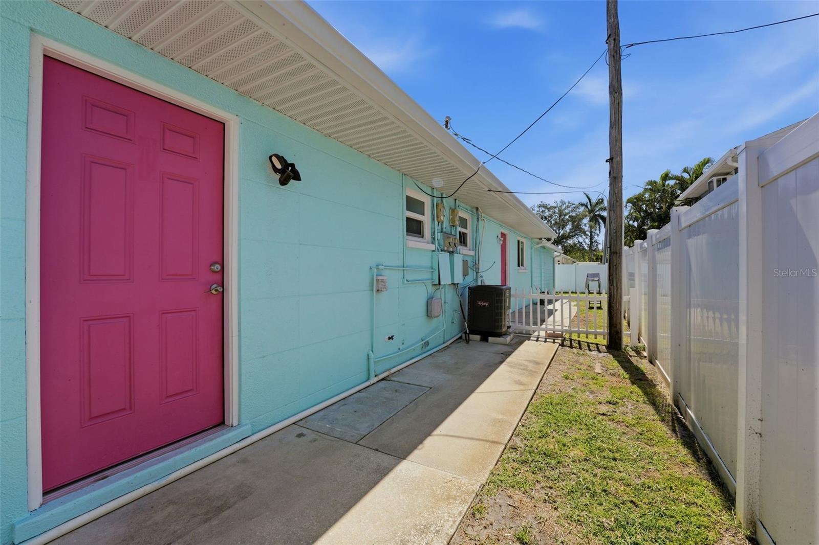 TWIN ISLES ESTATES - Residential Income