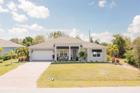 A home in PUNTA GORDA