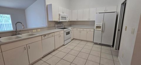 Tiny photo for 4296 SW 98th Street, Ocala, FL 34476 (MLS # OM725093)