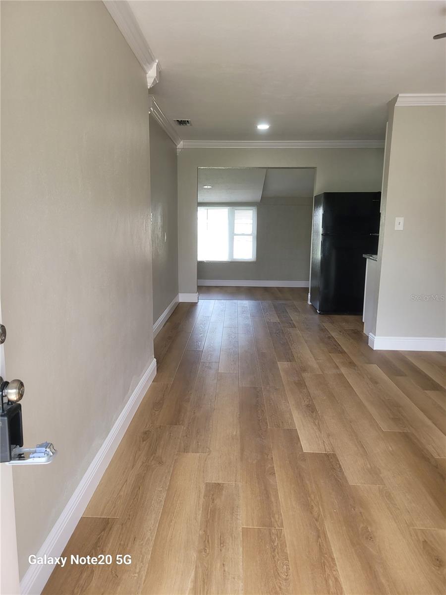 SOUTH LAKE VILLAGE SEC 01 - Residential Lease