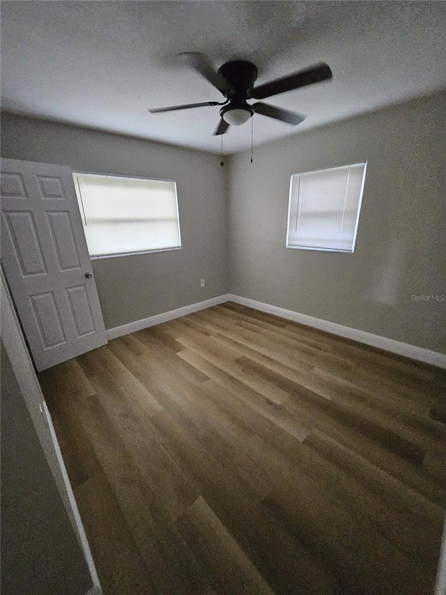 SOUTH LAKE VILLAGE SEC 01 - Residential Lease