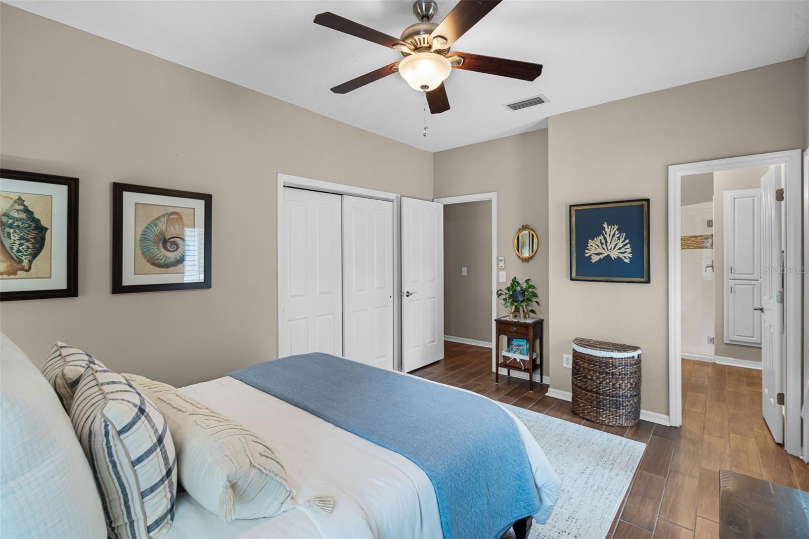 HEATHROW - Residential