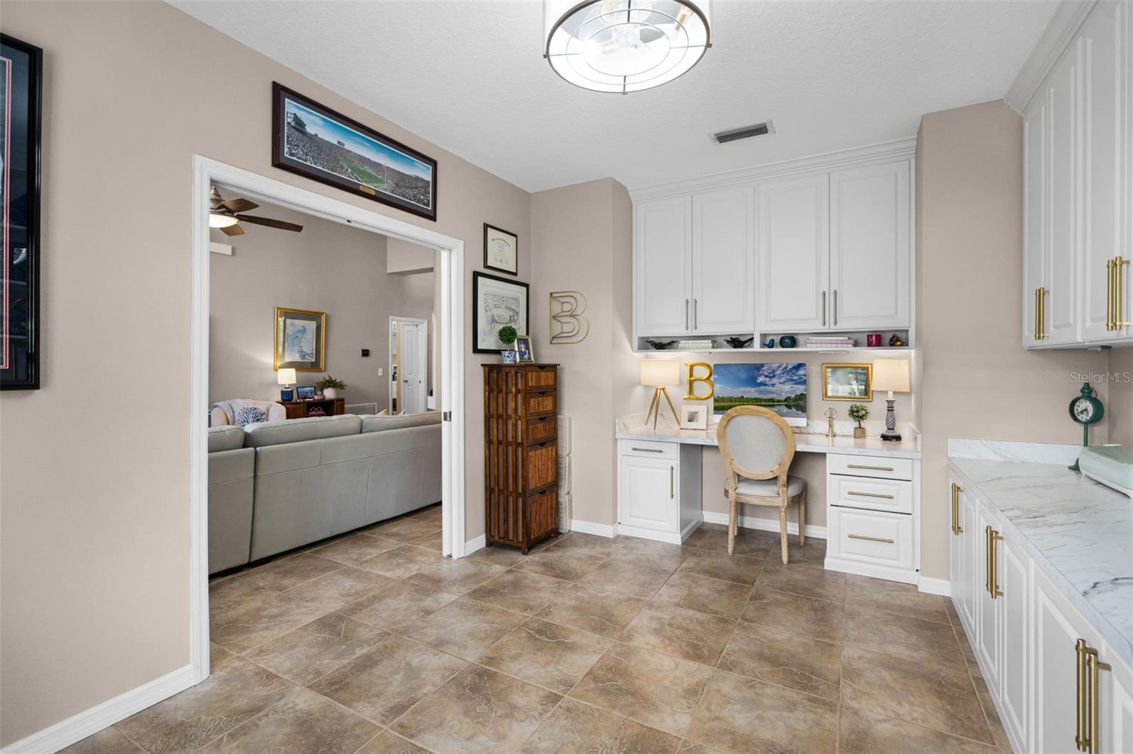 HEATHROW - Residential