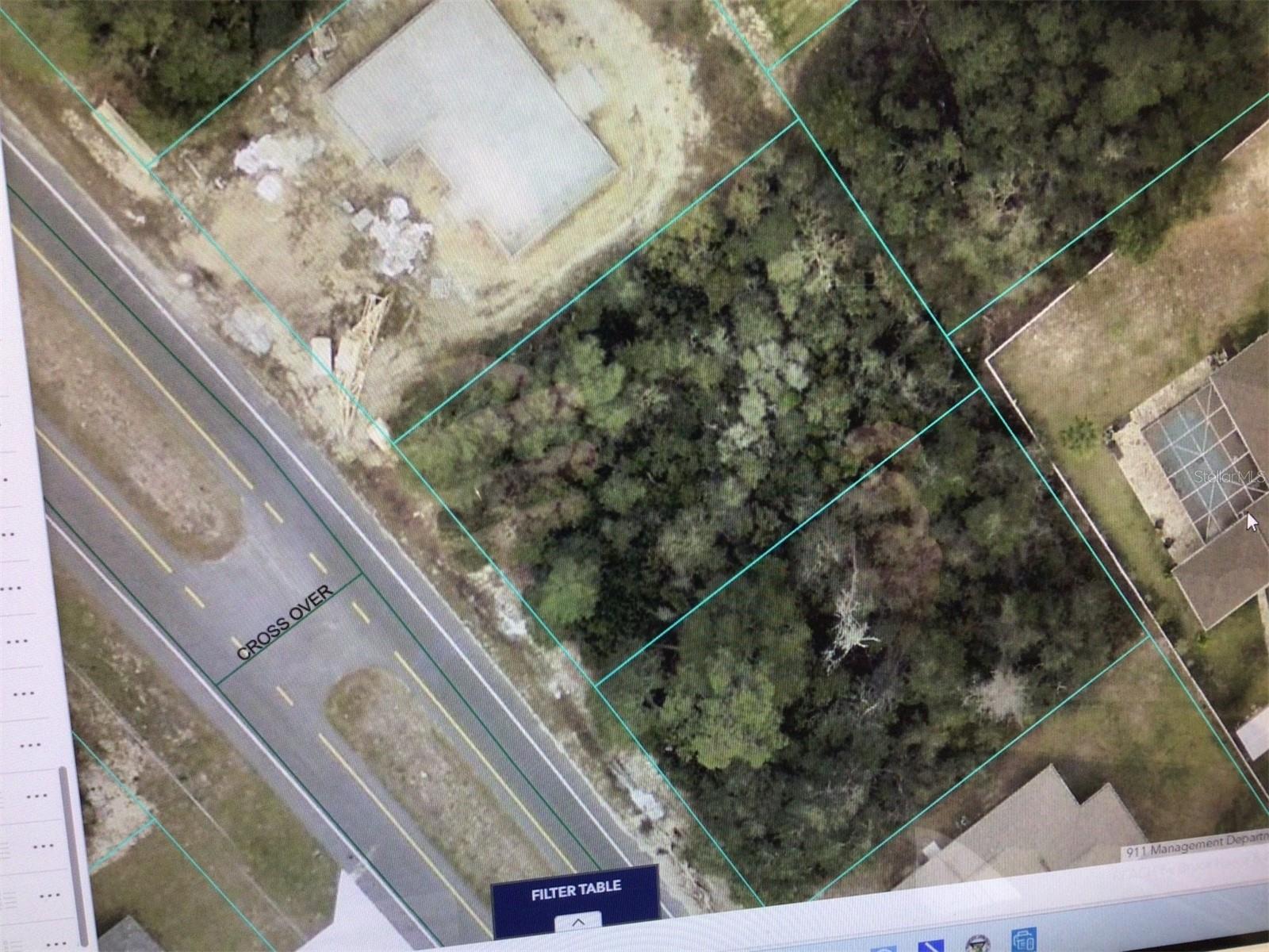 GREAT LOCATION NEAR SCHOOLS AND SHOPPING