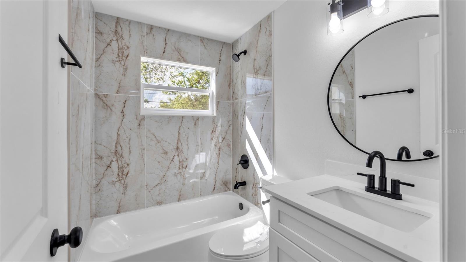 EDGEWOOD PARK - Residential