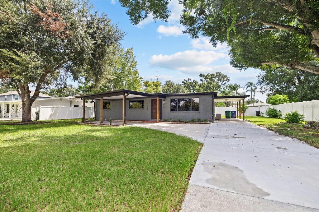Photo of 4103 N Gomez Avenue, Tampa, FL 33607 (MLS # TB8543183)