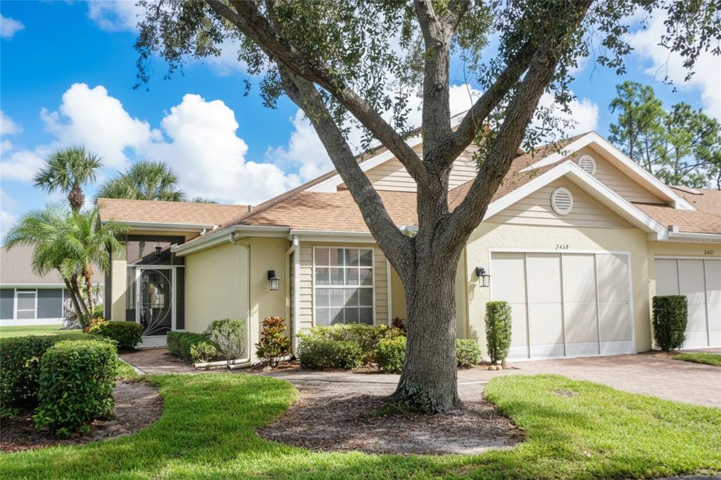 Photo of 2429 New Haven Circle #64, Sun City Center, FL 33573 (MLS # TB8419720)