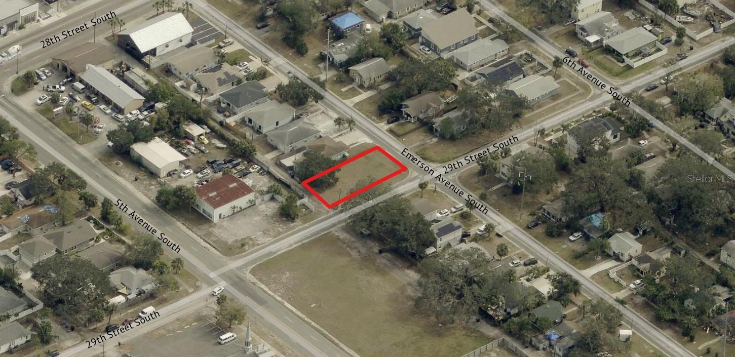 EAST ROSELAWN - Land