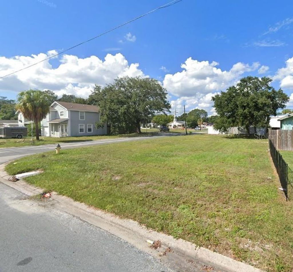 Photo of 2869 Emerson Avenue S, St Petersburg, FL 33712 (MLS # O6372064)