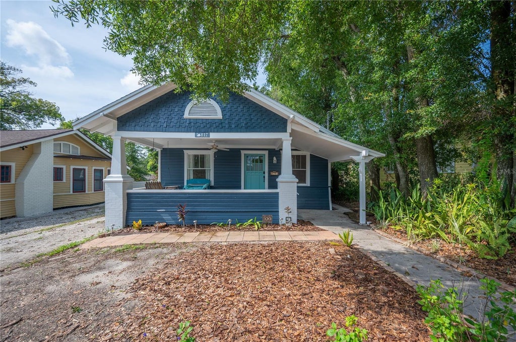 Photo of 817 E Lime Street, Lakeland, FL 33801 (MLS # L4963228)