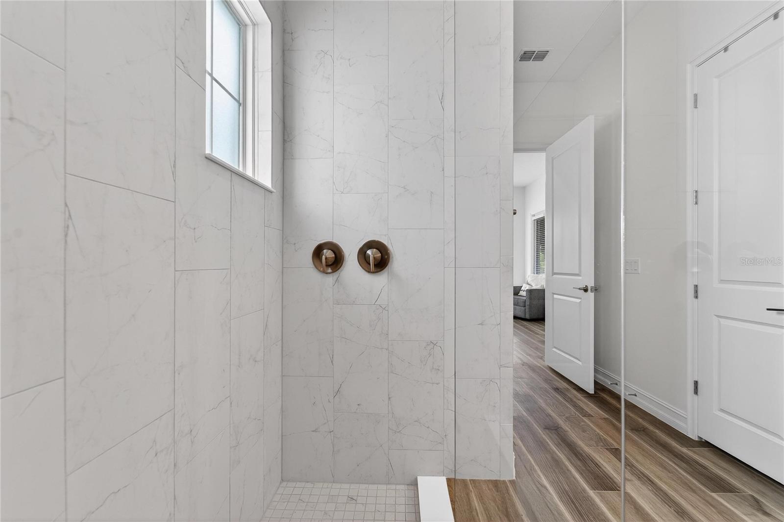 ANTIGUA COVE PH 3B - Residential