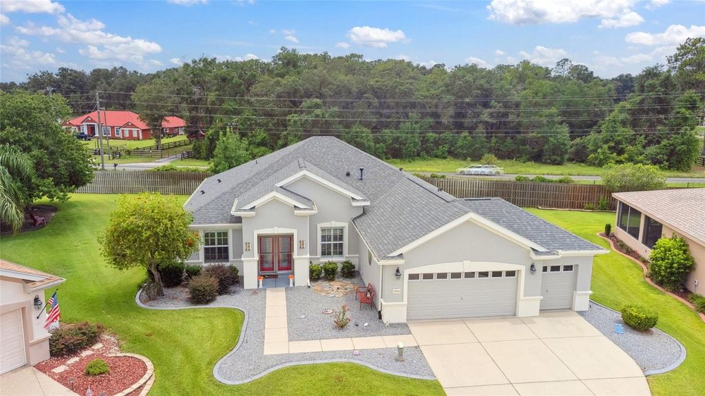 Photo of 13944 SE 96th Circle, Summerfield, FL 34491 (MLS # G5099176)