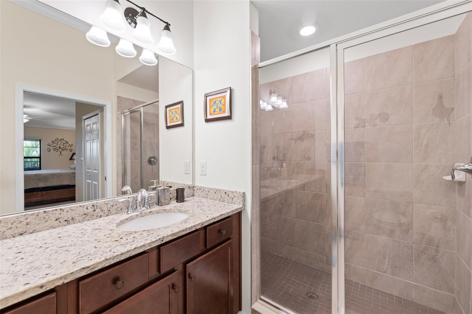 LAKEWOOD NATIONAL - Residential Lease