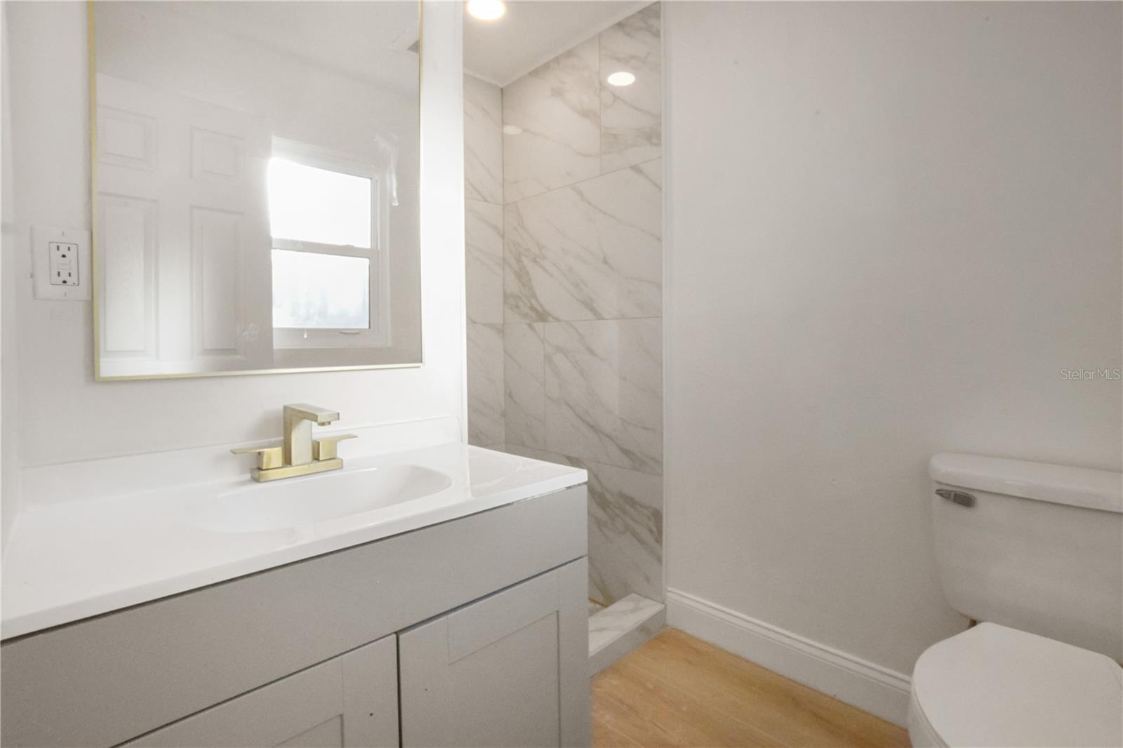 BELLEVUE TERRACE REV - Residential