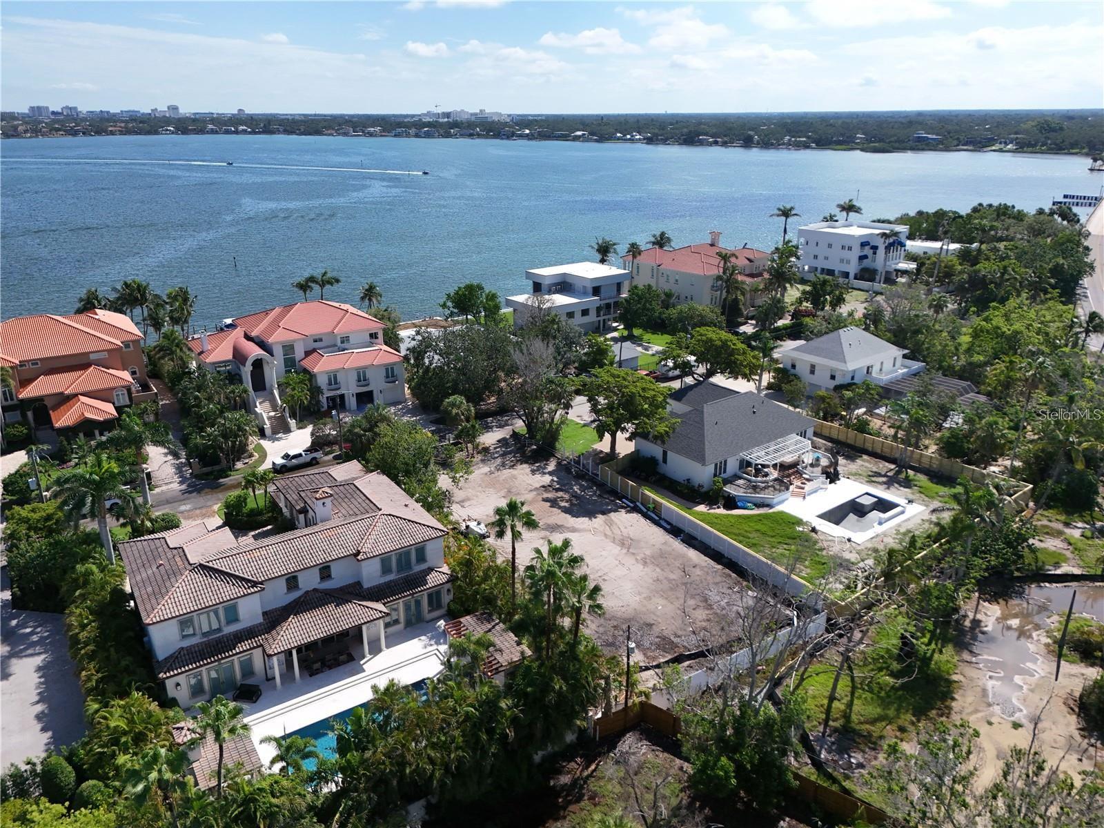 BAY ISLAND - Residential