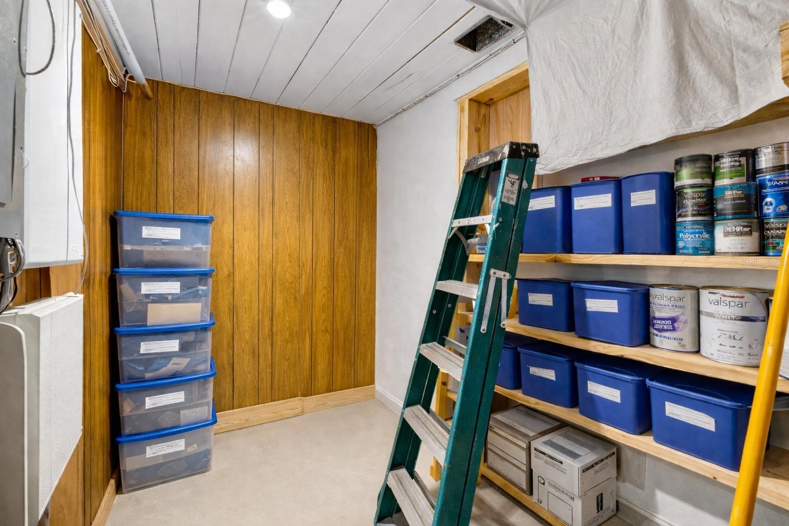 INDIAN OAKS GARDENS - Commercial Sale