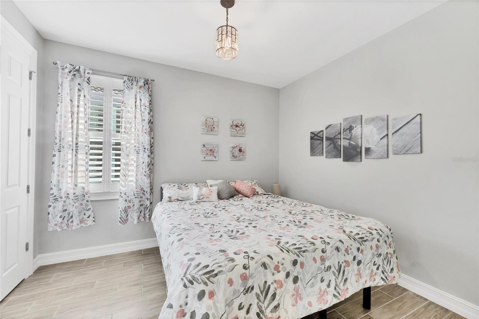TOSCANA ISLES PH 5 UN 2 - Residential