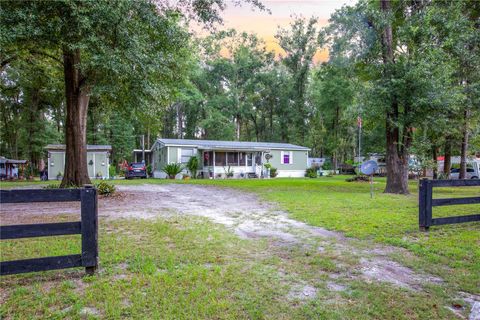 A home in HIGH SPRINGS